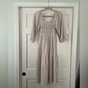 Neuflora Tiered Cream Dress